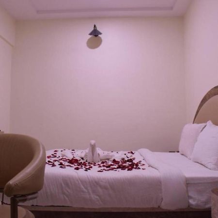 Hotel The Hills, Ambikāpur Екстериор снимка